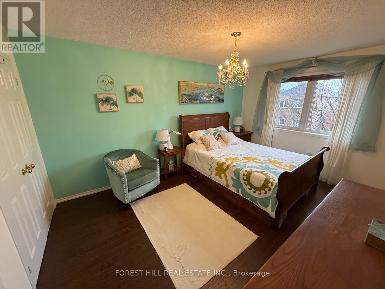 54 Timberview Drive, Vaughan, Ontario  L4J 8M3 - Photo 12 - N12984210