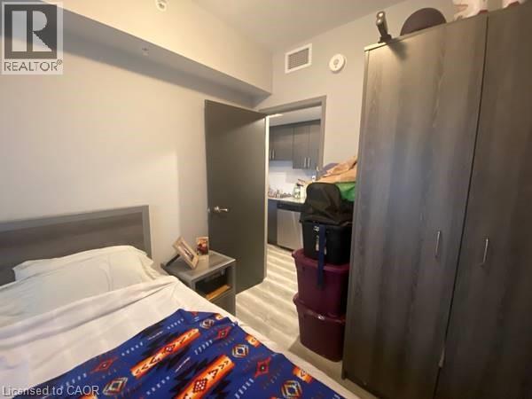 275 Larch Street Unit# B213, Waterloo, Ontario  N2L 3R2 - Photo 2 - 40819863