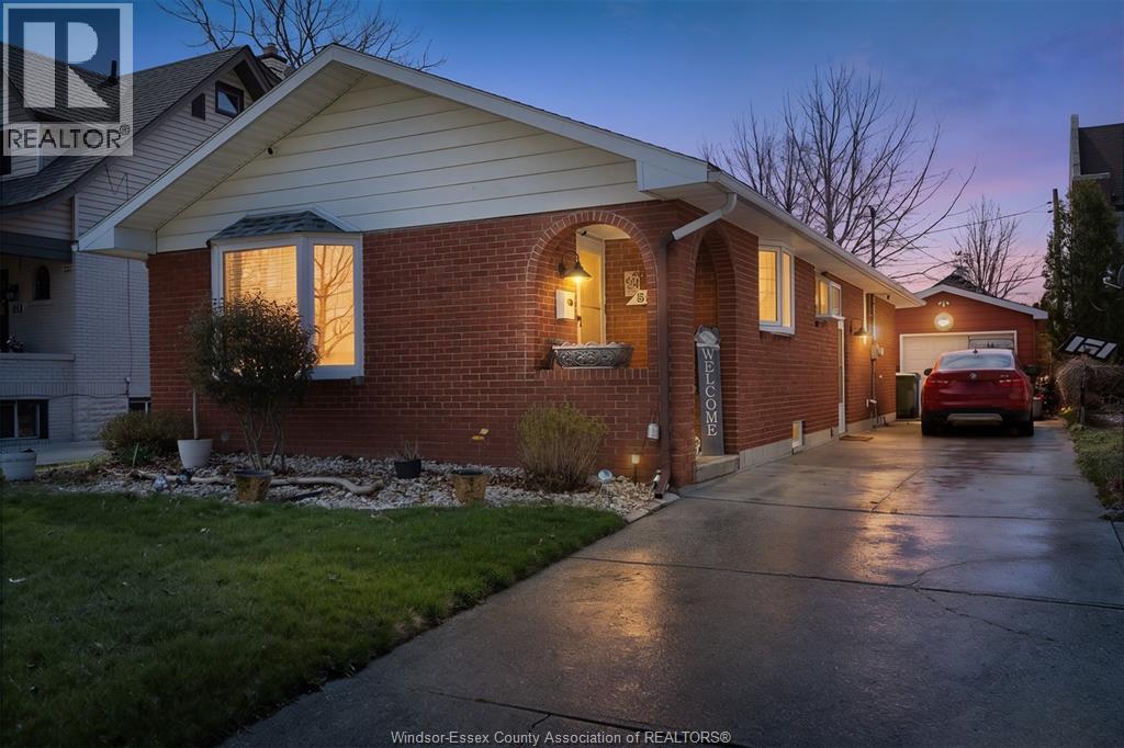 845 Glidden, Windsor, Ontario N8S 2N6 - Photo 2 - 26007914