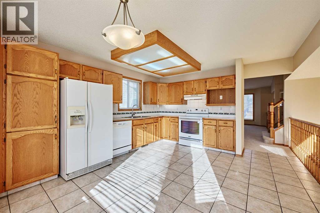 177 Harvest Hills Drive NE, Calgary, Alberta  T3K 3Y1 - Photo 14 - A2286002