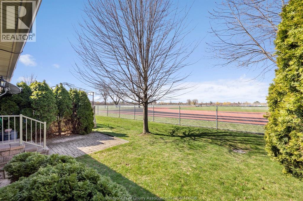 619 Rodfam, Windsor, Ontario  N9G 2W5 - Photo 15 - 26007922