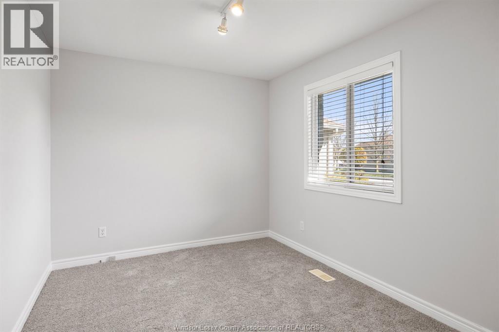 619 Rodfam, Windsor, Ontario  N9G 2W5 - Photo 11 - 26007922