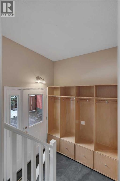 5411 Ladbrooke Drive SW, Calgary, Alberta  T3E 5X9 - Photo 33 - A2291483