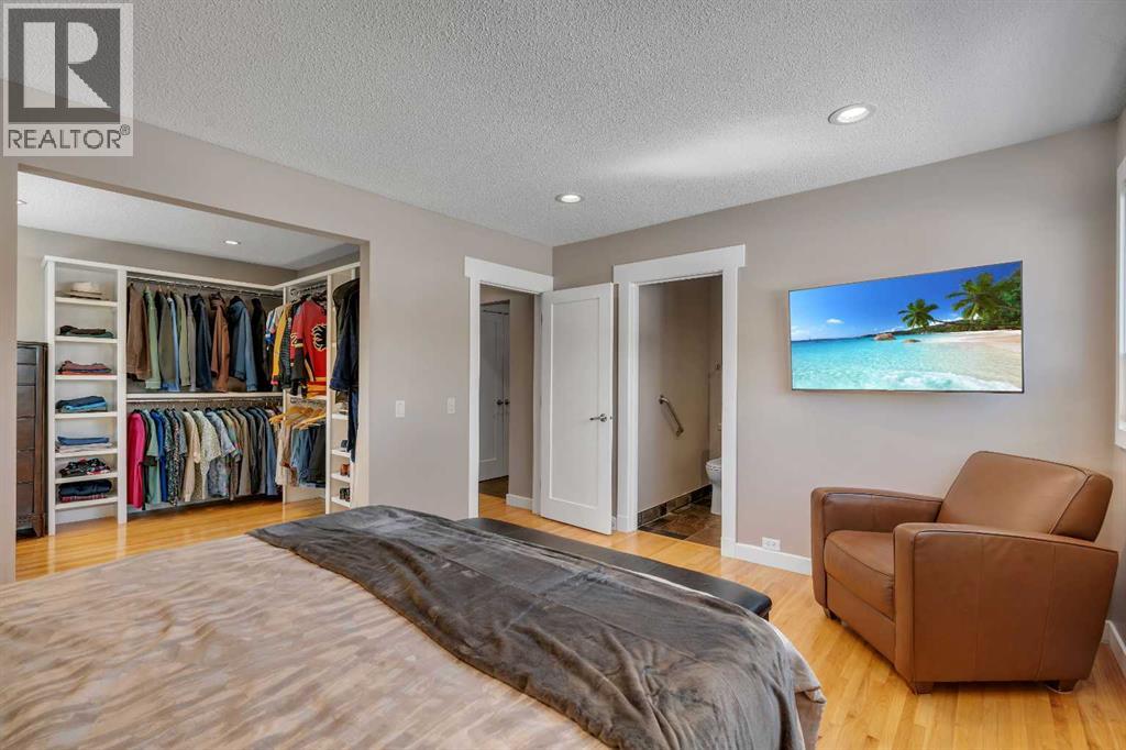 5411 Ladbrooke Drive SW, Calgary, Alberta  T3E 5X9 - Photo 23 - A2291483