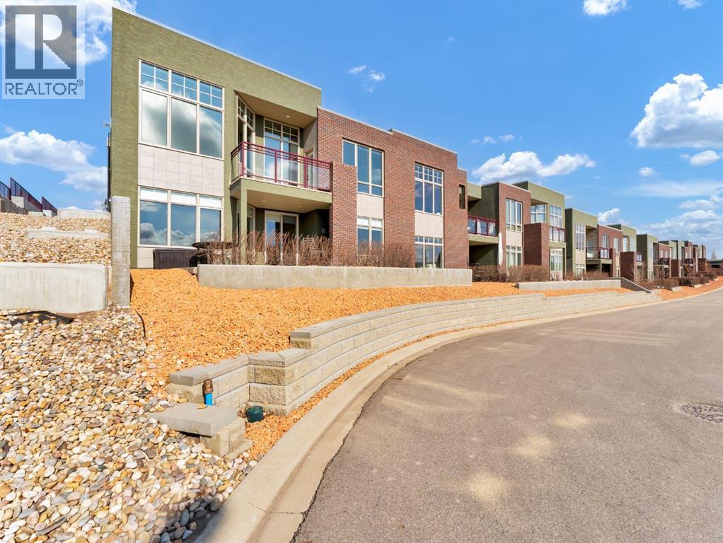 42 Palisades Lane NE, Medicine Hat, Alberta  T1C 2B4 - Photo 49 - A2299081