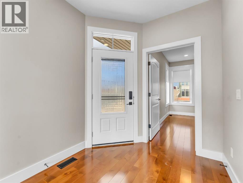 42 Palisades Lane NE, Medicine Hat, Alberta  T1C 2B4 - Photo 6 - A2299081