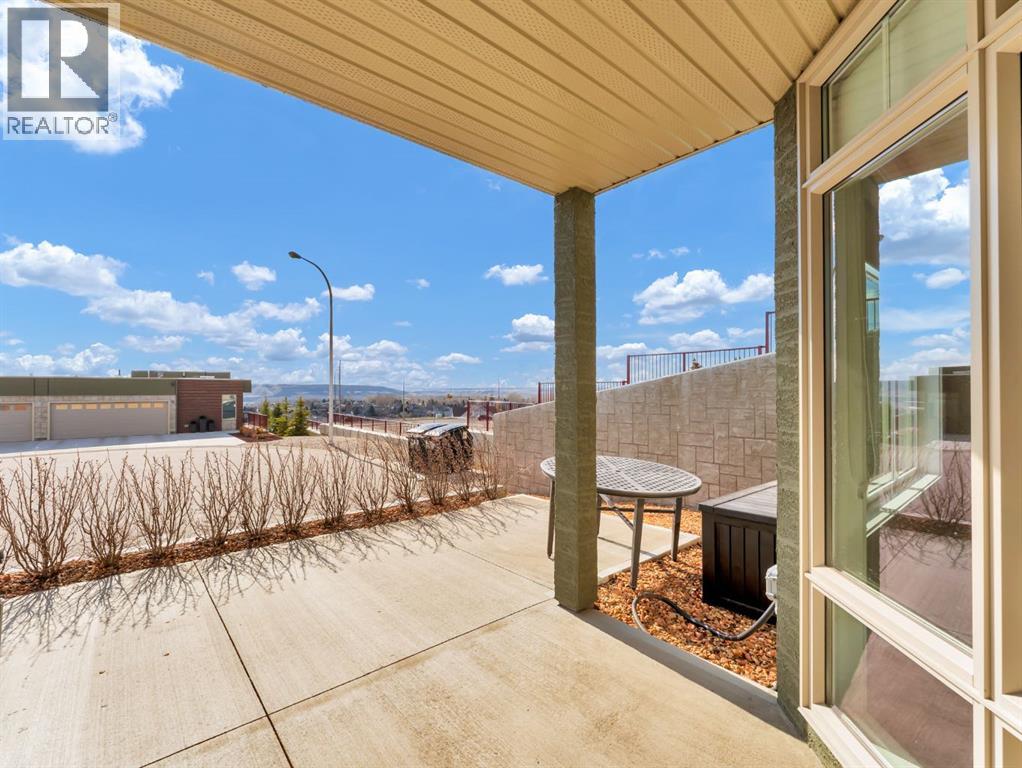 42 Palisades Lane NE, Medicine Hat, Alberta  T1C 2B4 - Photo 45 - A2299081