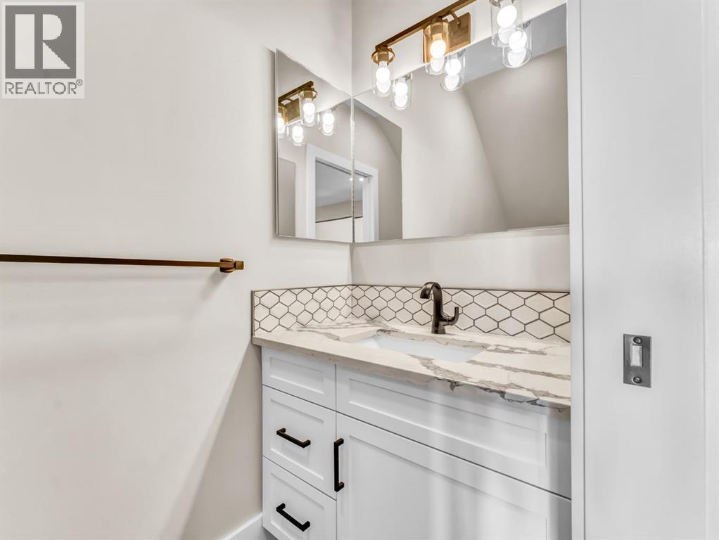 42 Palisades Lane NE, Medicine Hat, Alberta  T1C 2B4 - Photo 32 - A2299081