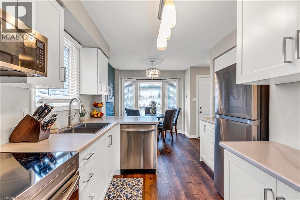 219 Kingswood Drive Unit# 52, Kitchener, Ontario  N2E 3J5 - Photo 10 - 40820116