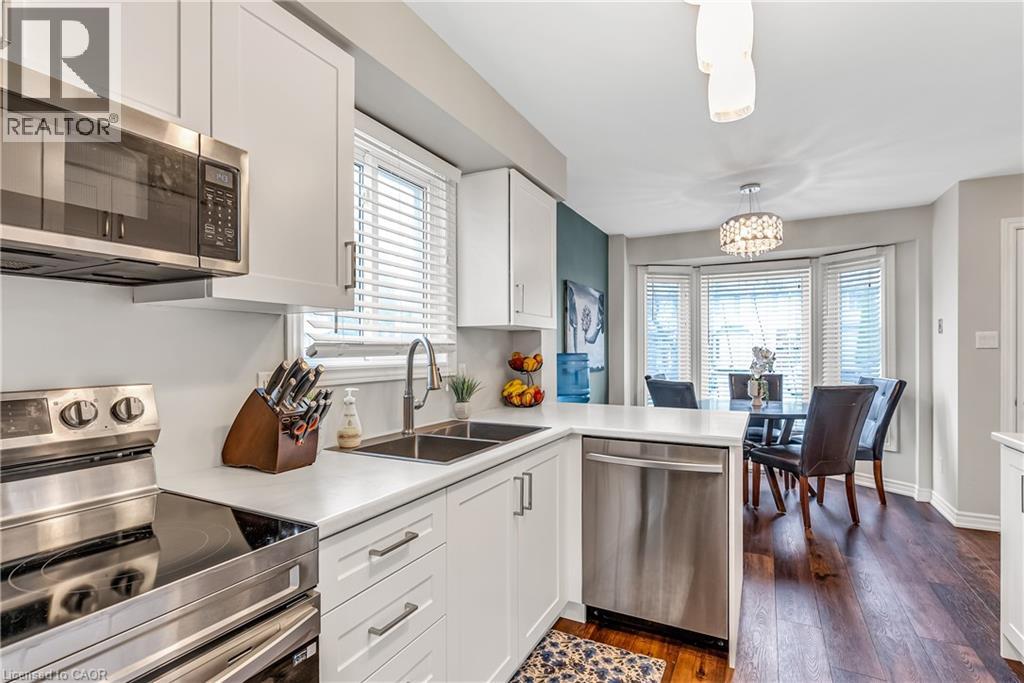 219 Kingswood Drive Unit# 52, Kitchener, Ontario  N2E 3J5 - Photo 11 - 40820116