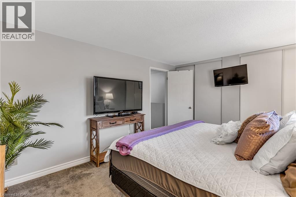 219 Kingswood Drive Unit# 52, Kitchener, Ontario  N2E 3J5 - Photo 31 - 40820116