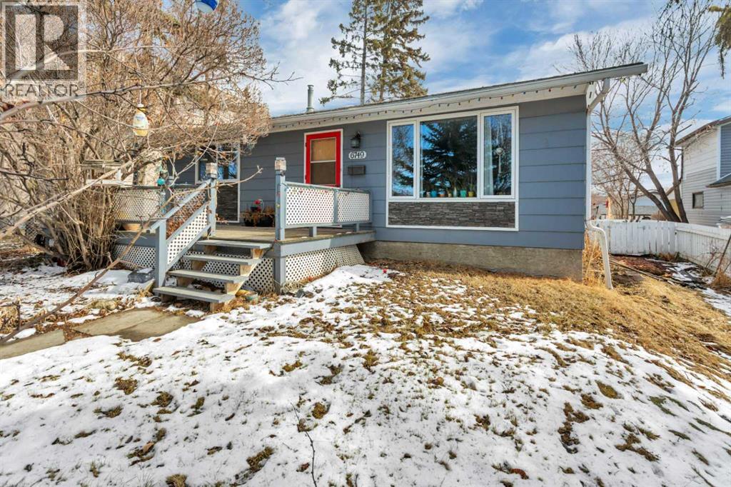 6749 59 Avenue, Red Deer, Alberta  T4P 1B1 - Photo 1 - A2300190