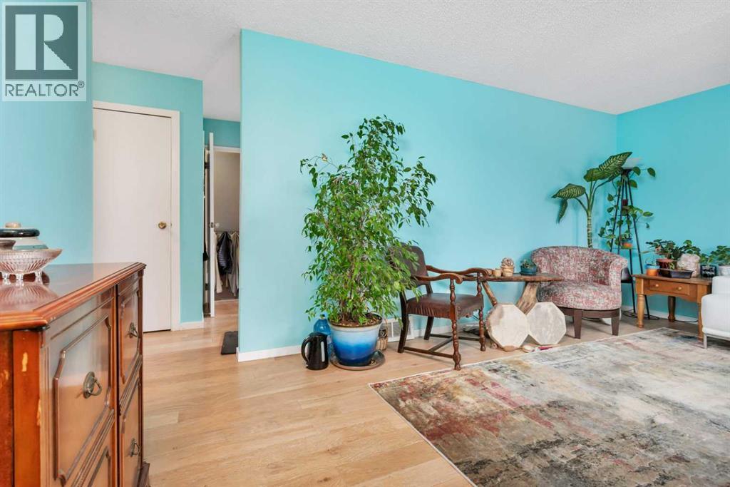 6749 59 Avenue, Red Deer, Alberta  T4P 1B1 - Photo 7 - A2300190