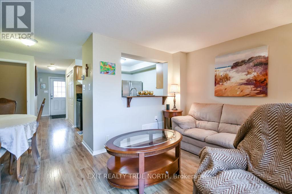 357 Dunsmore Lane, Barrie, Ontario  L4M 7B1 - Photo 11 - S12989992