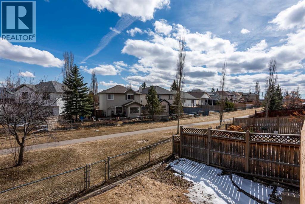 44 Somerglen Heath Sw, Calgary, Alberta  T2Y 4A3 - Photo 29 - A2299369
