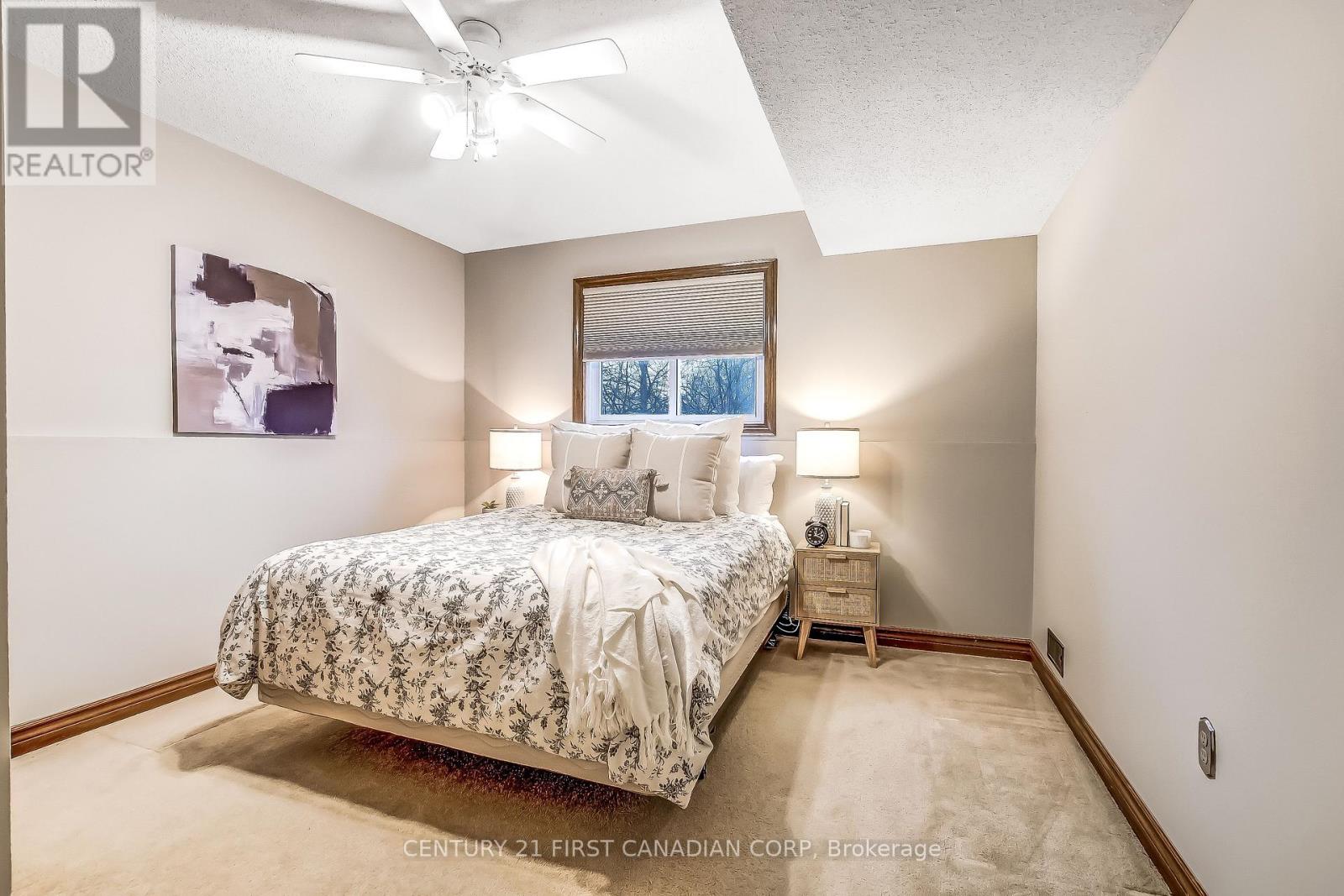 68 Golfview Crescent, London South, Ontario  N6C 5N5 - Photo 20 - X12990504