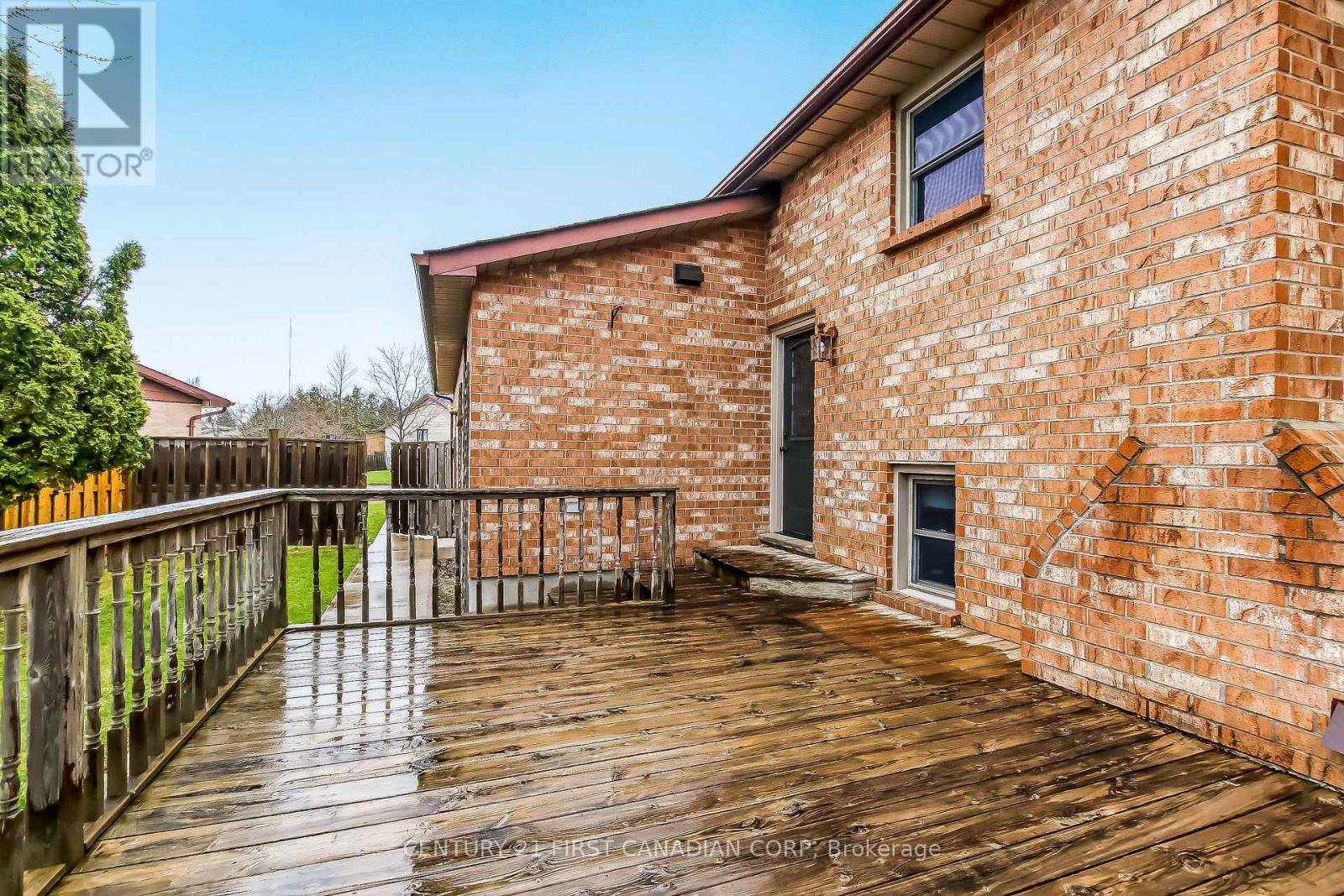 68 Golfview Crescent, London South, Ontario  N6C 5N5 - Photo 26 - X12990504