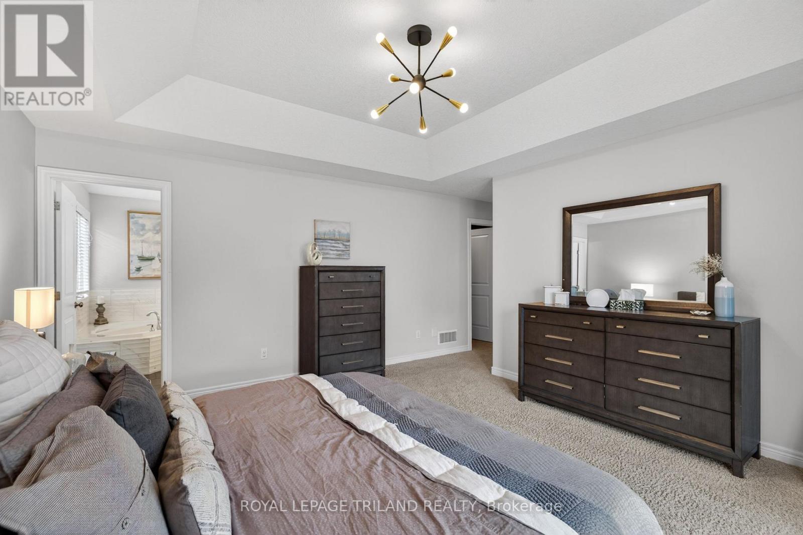 3208 Morgan Avenue, London South, Ontario  N6L 0B8 - Photo 23 - X12990672