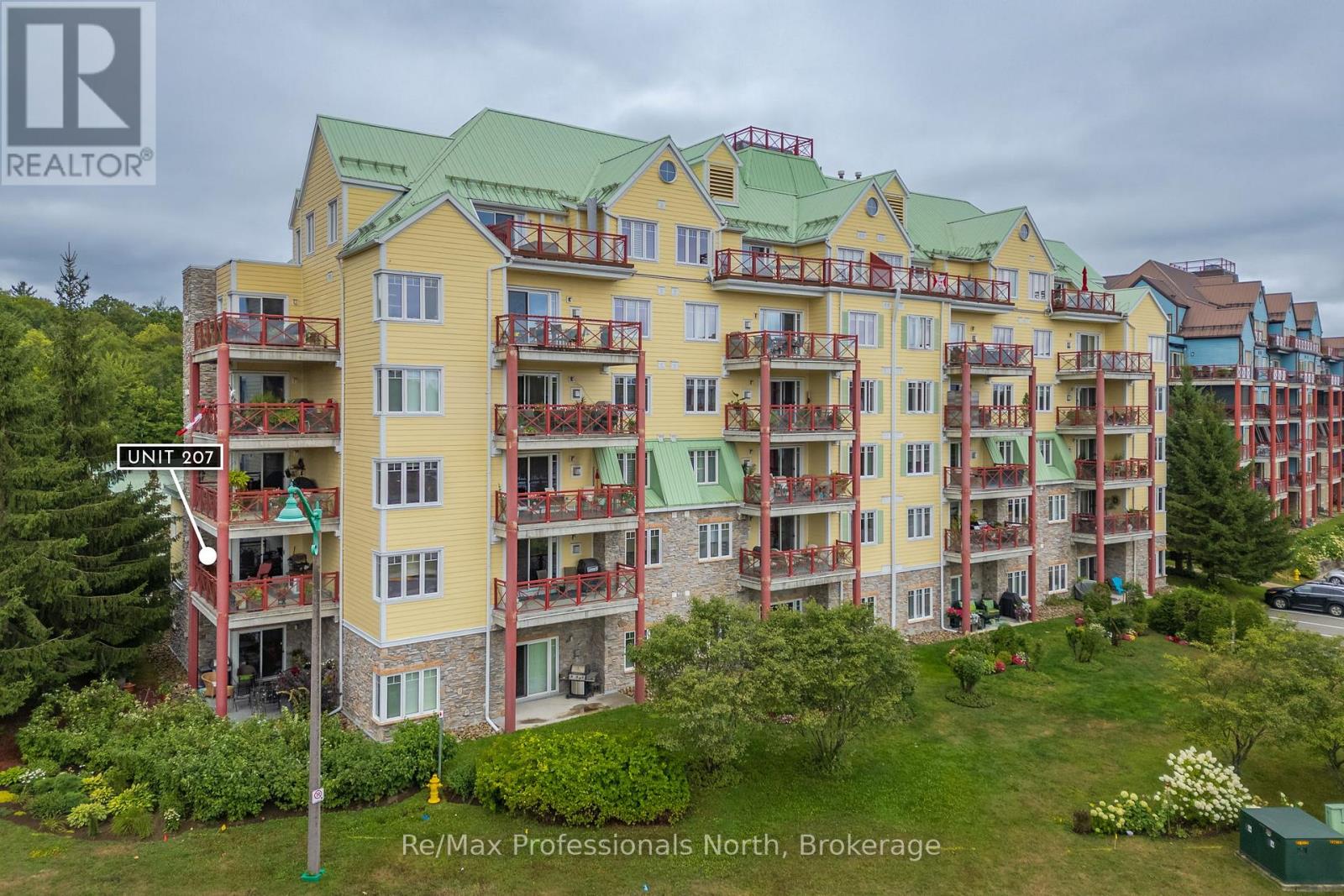 207 - 110 STEAMSHIP BAY ROAD, Gravenhurst, Ontario