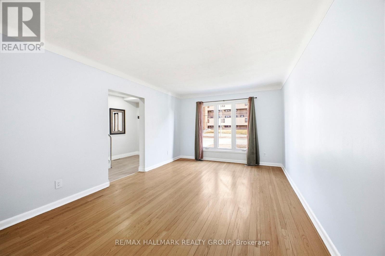 1763 Baseline Road, Ottawa, Ontario  K2C 0C1 - Photo 8 - X12990600