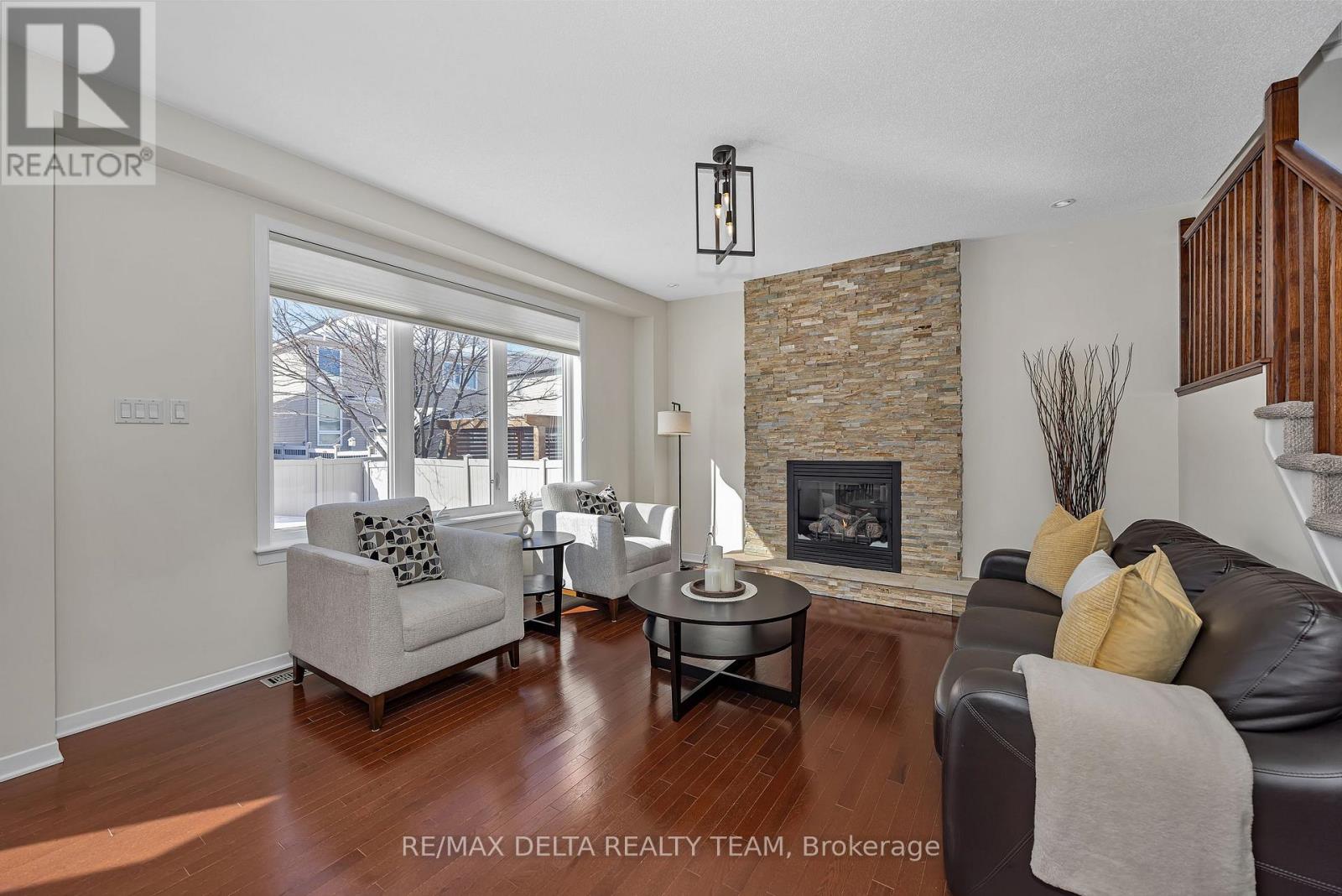 1889 Montmere Avenue, Ottawa, Ontario  K4A 0E7 - Photo 5 - X12990646