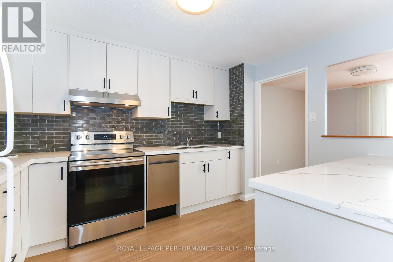 1014 - 1465 Baseline Road, Ottawa, Ontario  K2C 3L9 - Photo 16 - X12990680