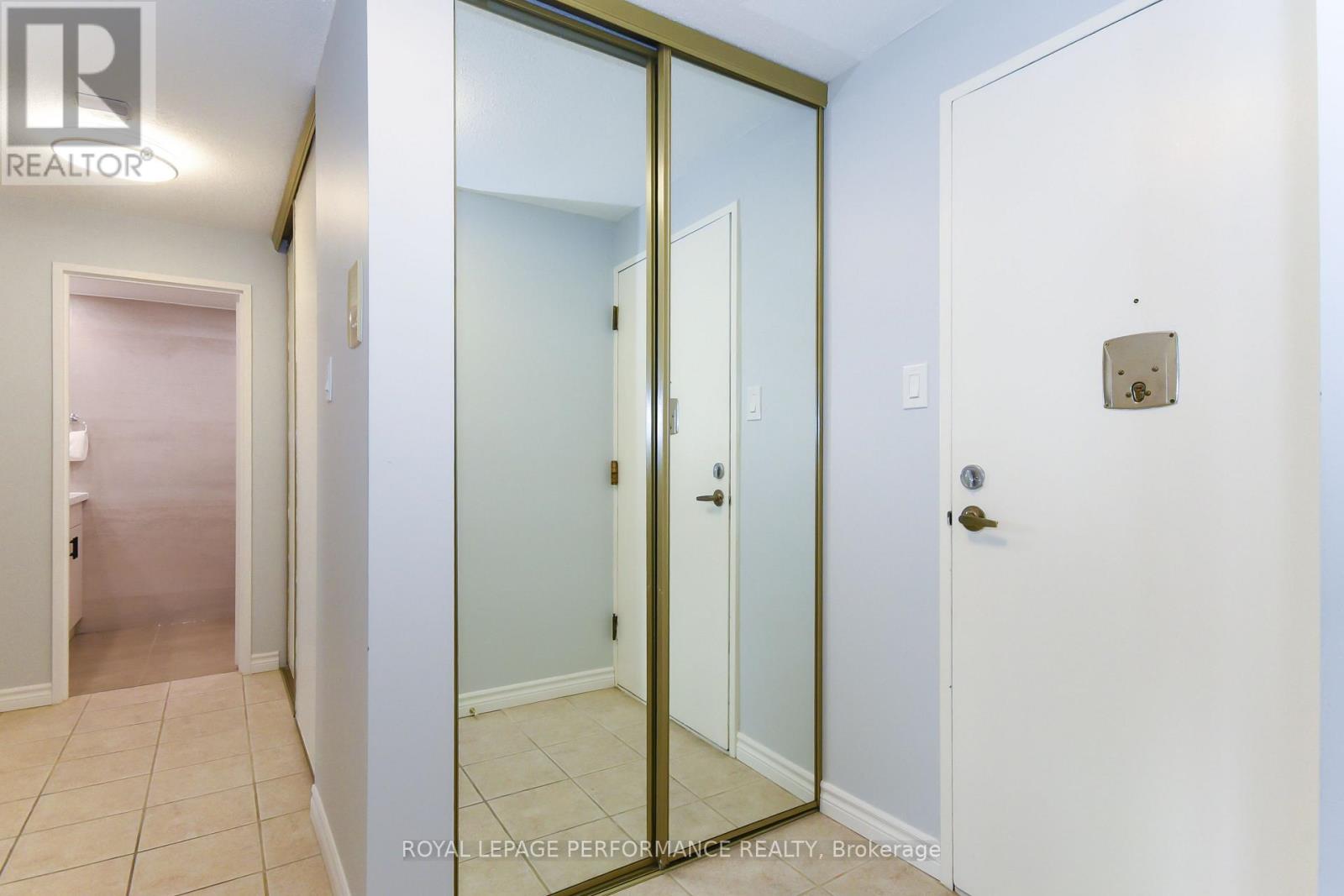 1014 - 1465 Baseline Road, Ottawa, Ontario  K2C 3L9 - Photo 23 - X12990680