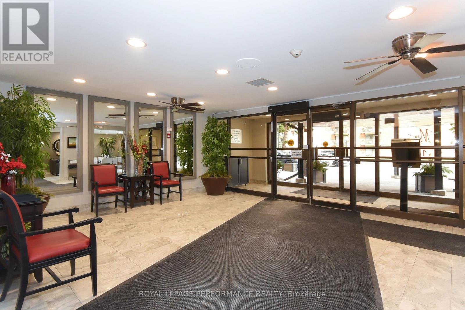 1014 - 1465 Baseline Road, Ottawa, Ontario  K2C 3L9 - Photo 5 - X12990680