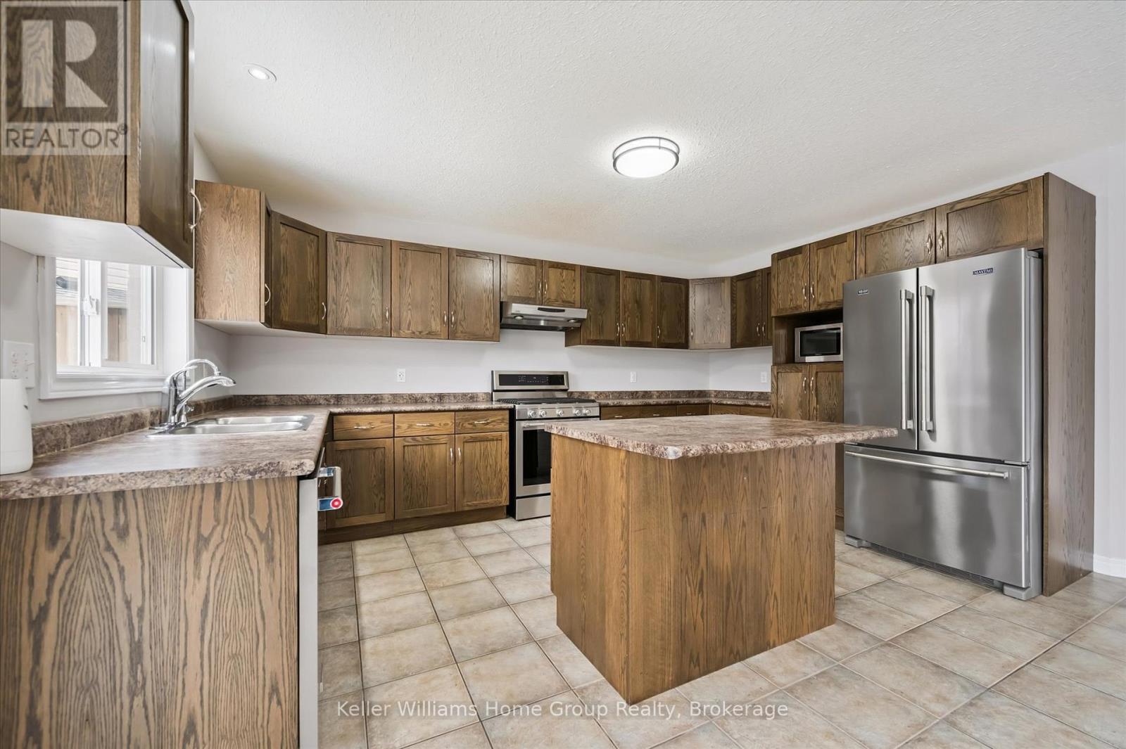 616 Black Street, Centre Wellington, Ontario  N1M 0A3 - Photo 12 - X12899132