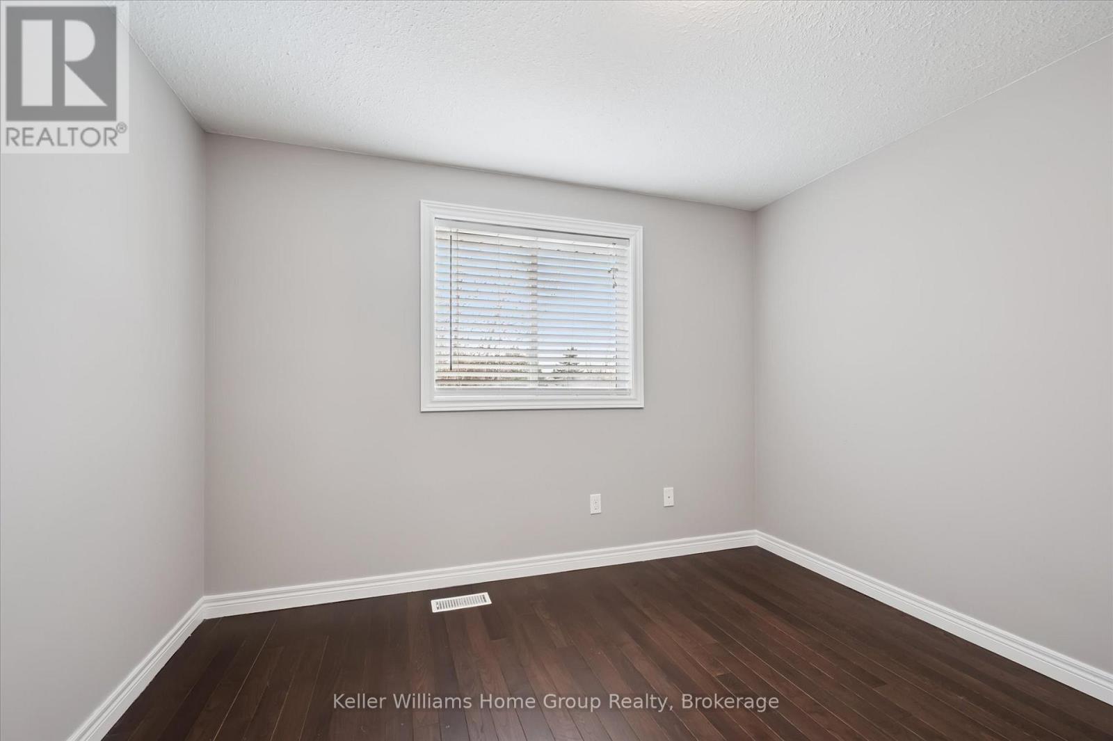 616 Black Street, Centre Wellington, Ontario  N1M 0A3 - Photo 24 - X12899132