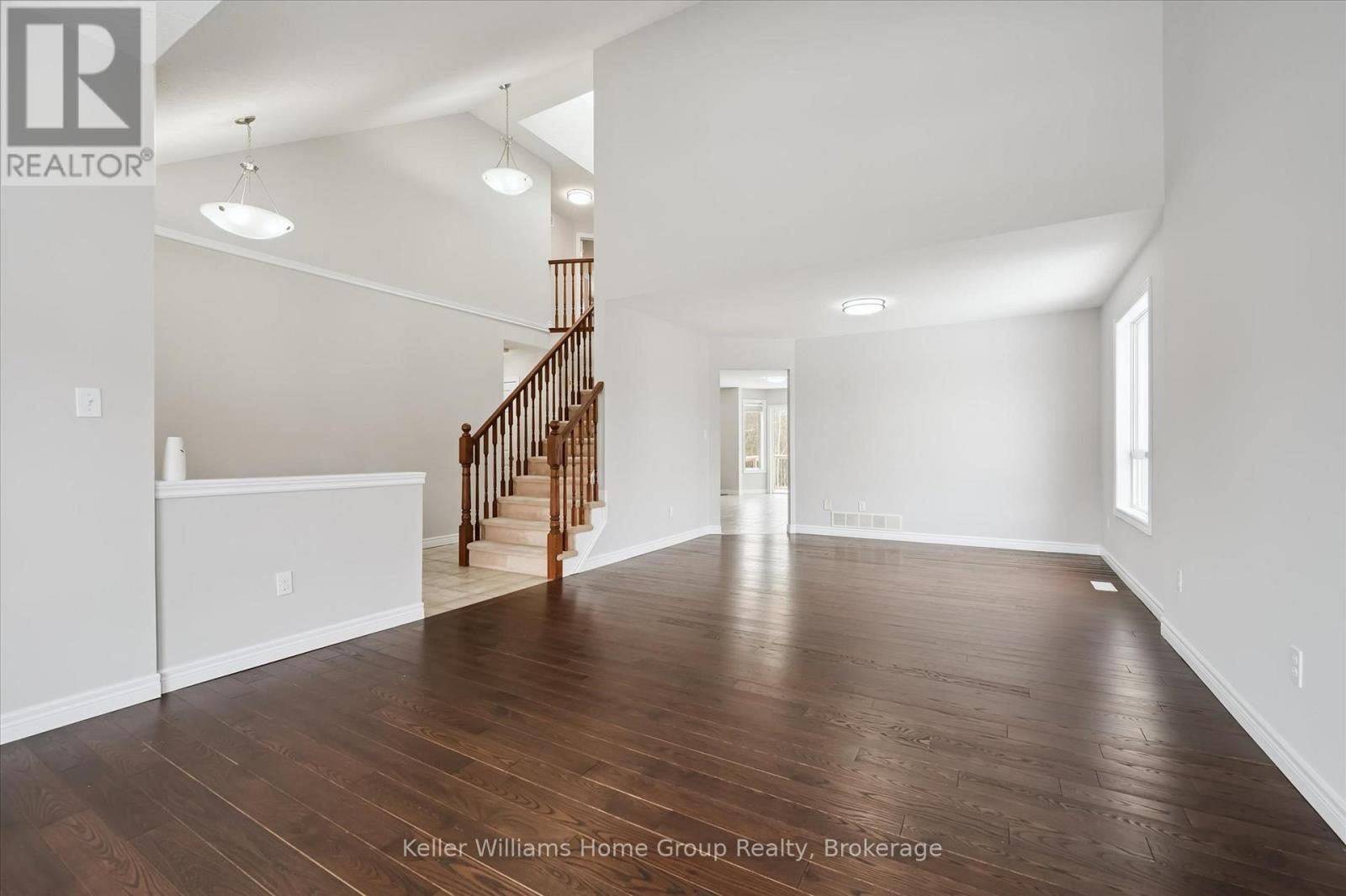 616 Black Street, Centre Wellington, Ontario  N1M 0A3 - Photo 9 - X12899132