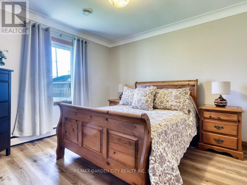 52 Carter Street, Port Colborne, Ontario  L3K 3J6 - Photo 13 - X12990516