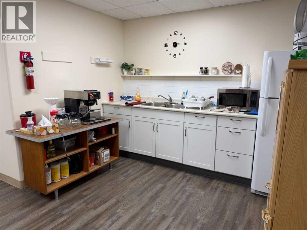 5327 48 Avenue, Taber, Alberta  T1G 1S7 - Photo 13 - A2257459