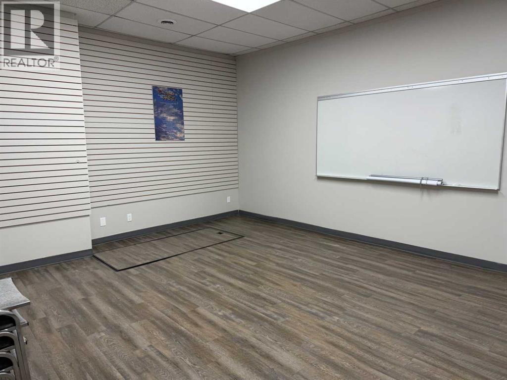 5327 48 Avenue, Taber, Alberta  T1G 1S7 - Photo 5 - A2257459