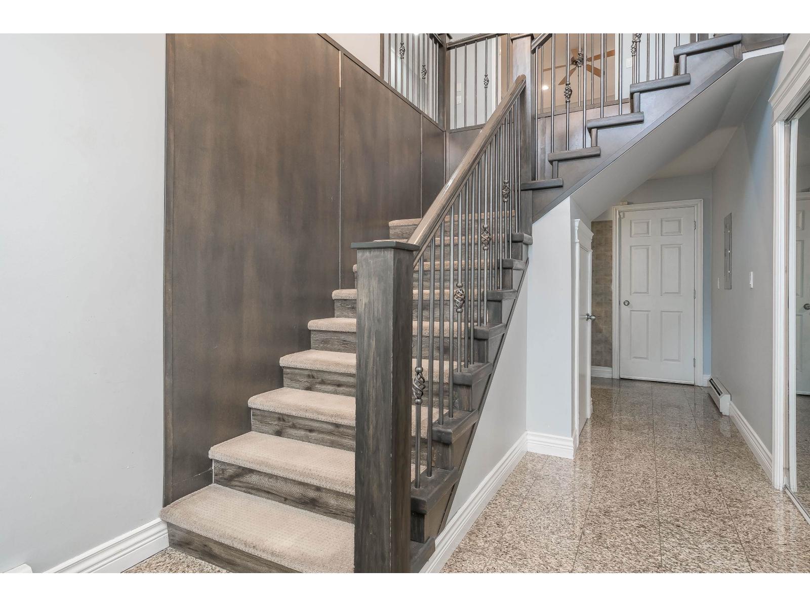 15688 88 Avenue, Surrey, British Columbia  V4N 1G5 - Photo 4 - R3104868