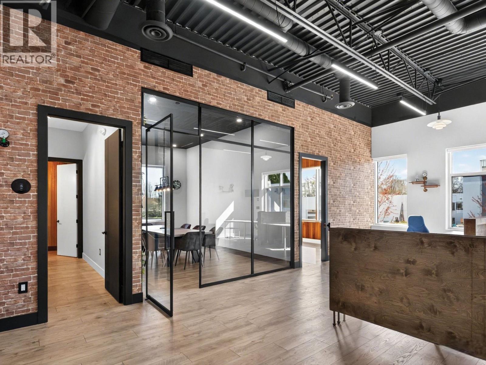 Listing Picture 12 of 24 : 190 12122 HORSESHOE WAY, Richmond / 烈治文 - 魯藝地產 Yvonne Lu Group - MLS Medallion Club Member