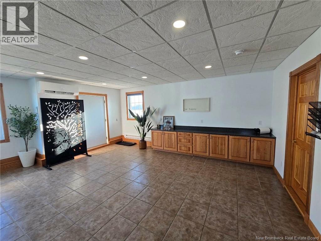 836 John Cormier, Beresford, New Brunswick  E8K 1W1 - Photo 38 - NB137041