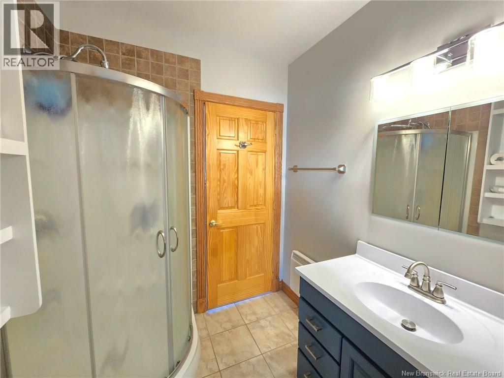 836 John Cormier, Beresford, New Brunswick  E8K 1W1 - Photo 42 - NB137041