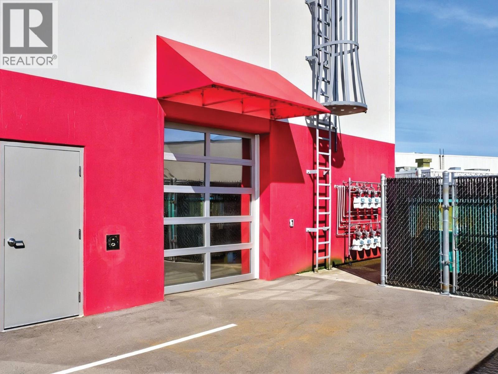 Listing Picture 3 of 24 : 190 12122 HORSESHOE WAY, Richmond / 烈治文 - 魯藝地產 Yvonne Lu Group - MLS Medallion Club Member