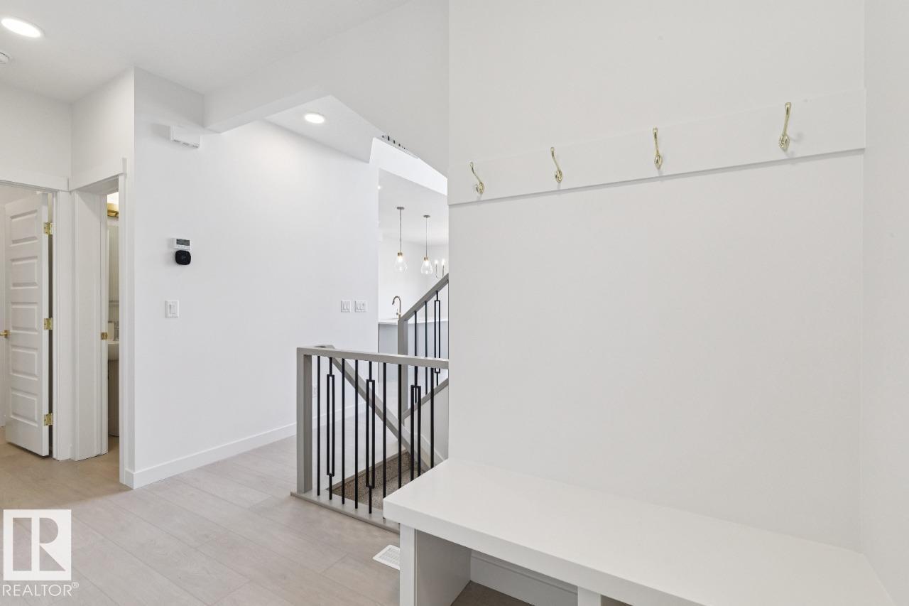 5033 Cawsey Li Sw Sw, Edmonton, Alberta  T6W 4B5 - Photo 4 - E4463449