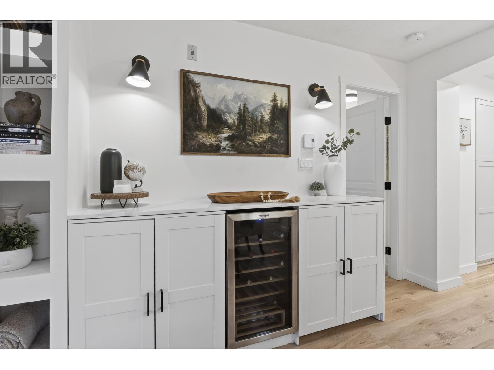 312 2959 Silver Springs Boulevard, Coquitlam, British Columbia  V3E 3S5 - Photo 11 - R3107769