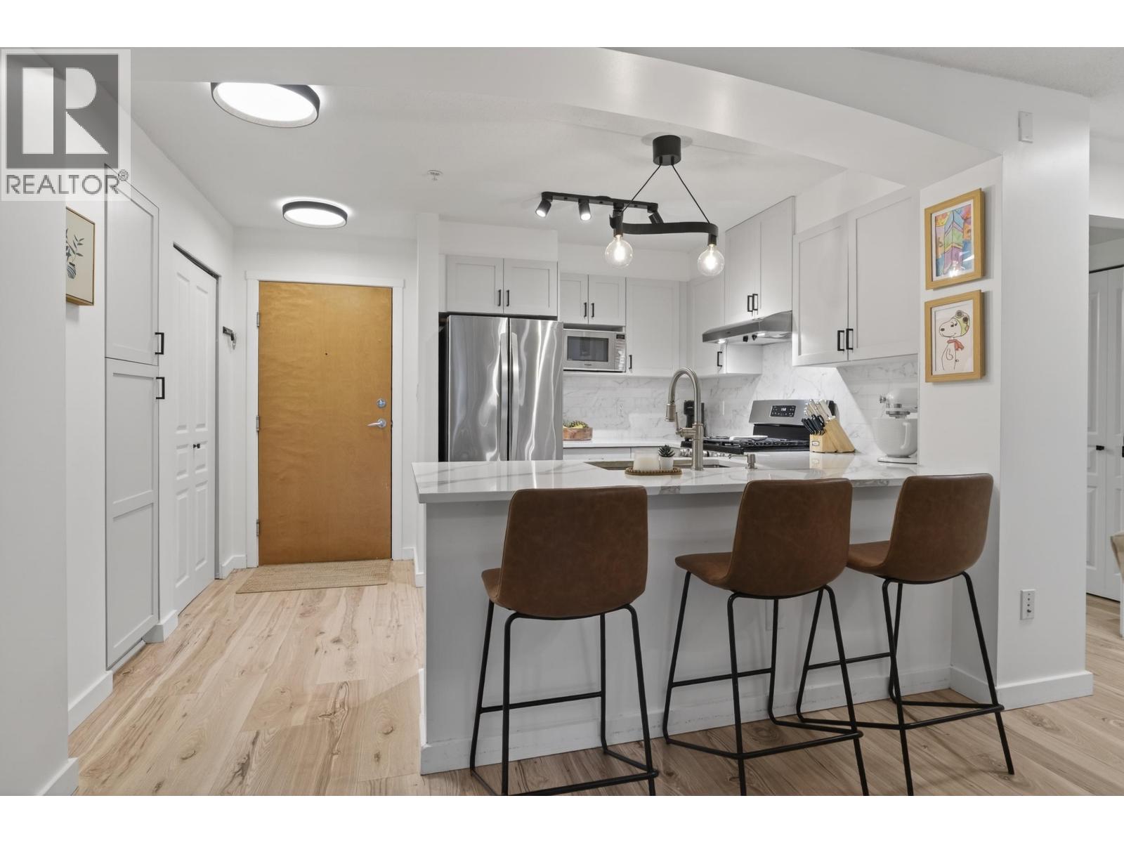 312 2959 Silver Springs Boulevard, Coquitlam, British Columbia  V3E 3S5 - Photo 8 - R3107769