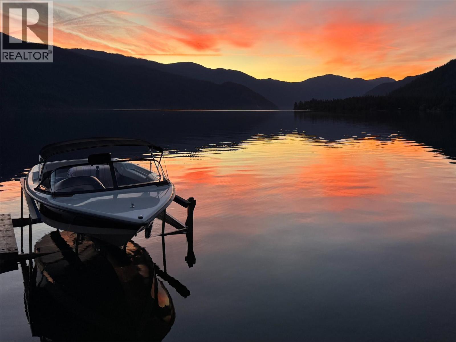 3127 East Lake Drive, Christina Lake, British Columbia  V0H 1H2 - Photo 7 - 10383112