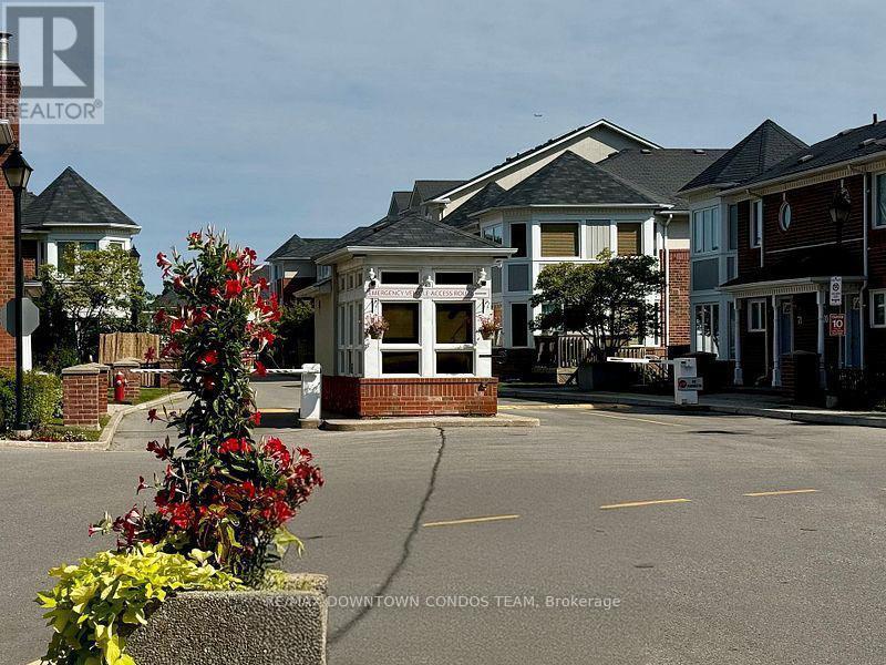 154 - 18 Clark Avenue W, Vaughan, Ontario  L4J 8H1 - Photo 2 - N12990180