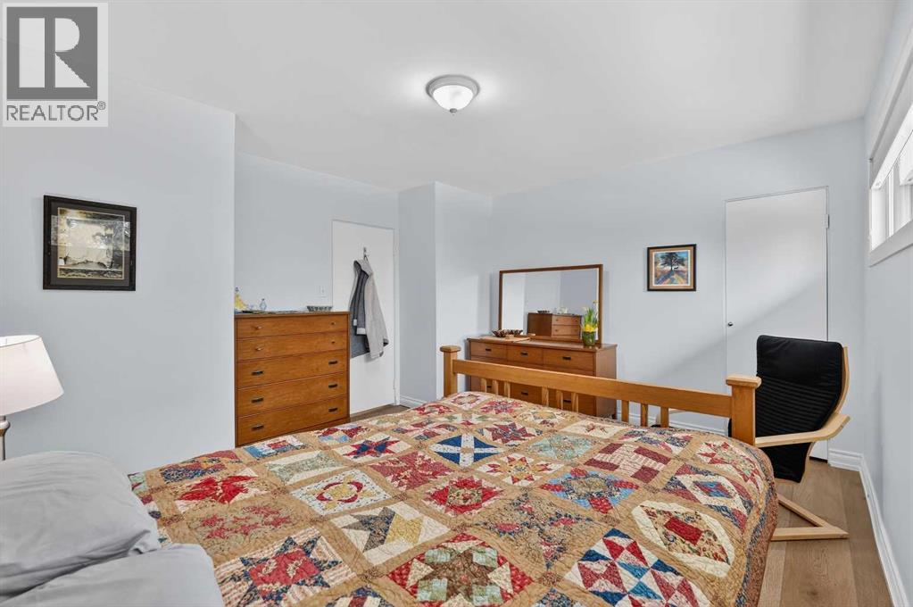 563 Regal Park NE, Calgary, Alberta  T2E 0S6 - Photo 25 - A2300475