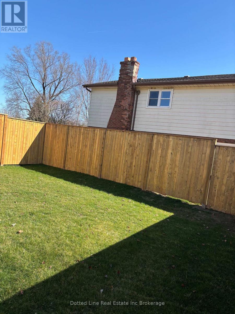 4 Charles Court, Bayham, Ontario  N0J 1T0 - Photo 23 - X12323659