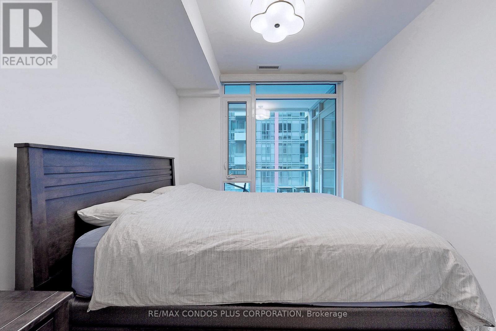 425 - 576 Front Street W, Toronto, Ontario  M5V 0P8 - Photo 20 - C12990508