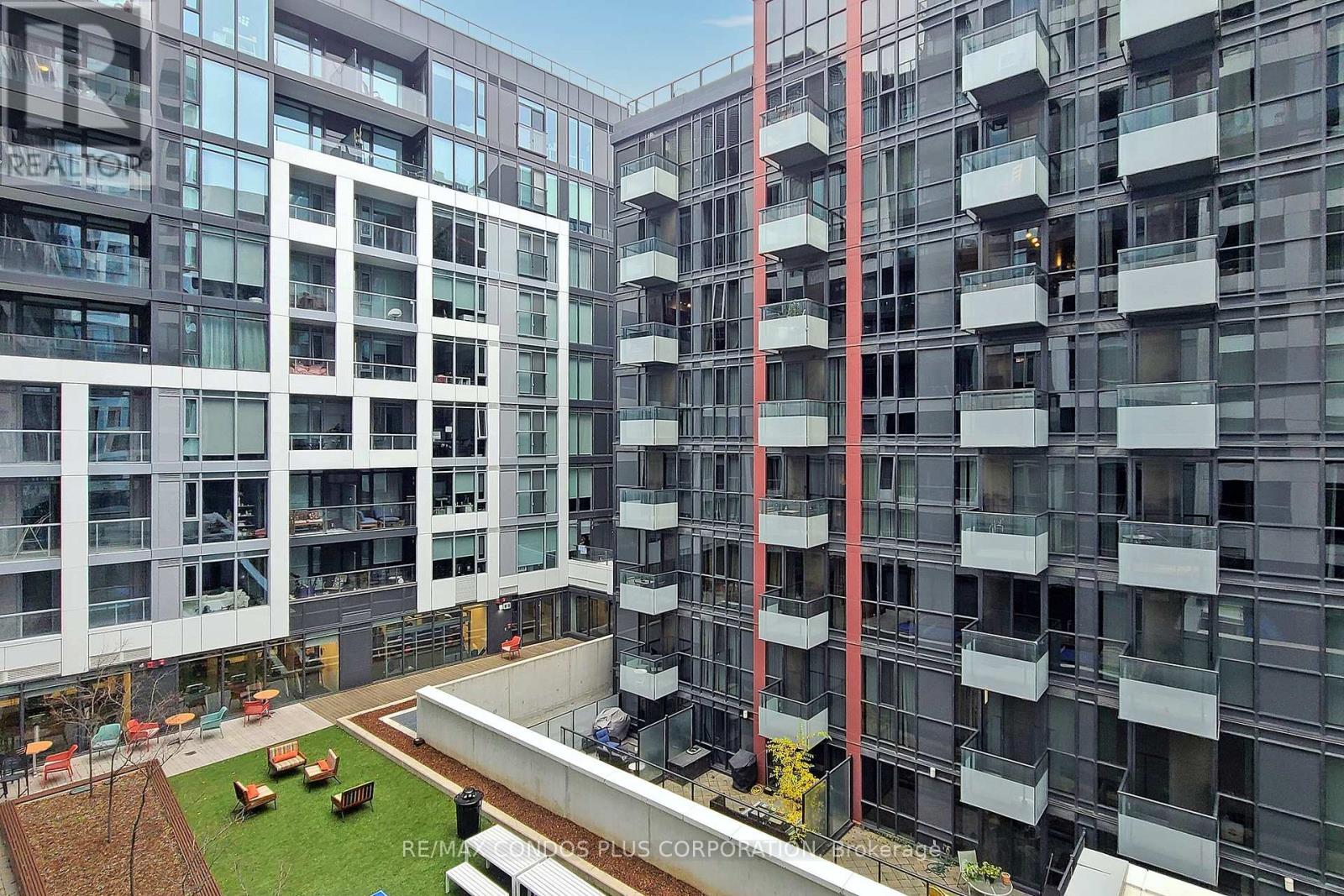 425 - 576 Front Street W, Toronto, Ontario  M5V 0P8 - Photo 29 - C12990508