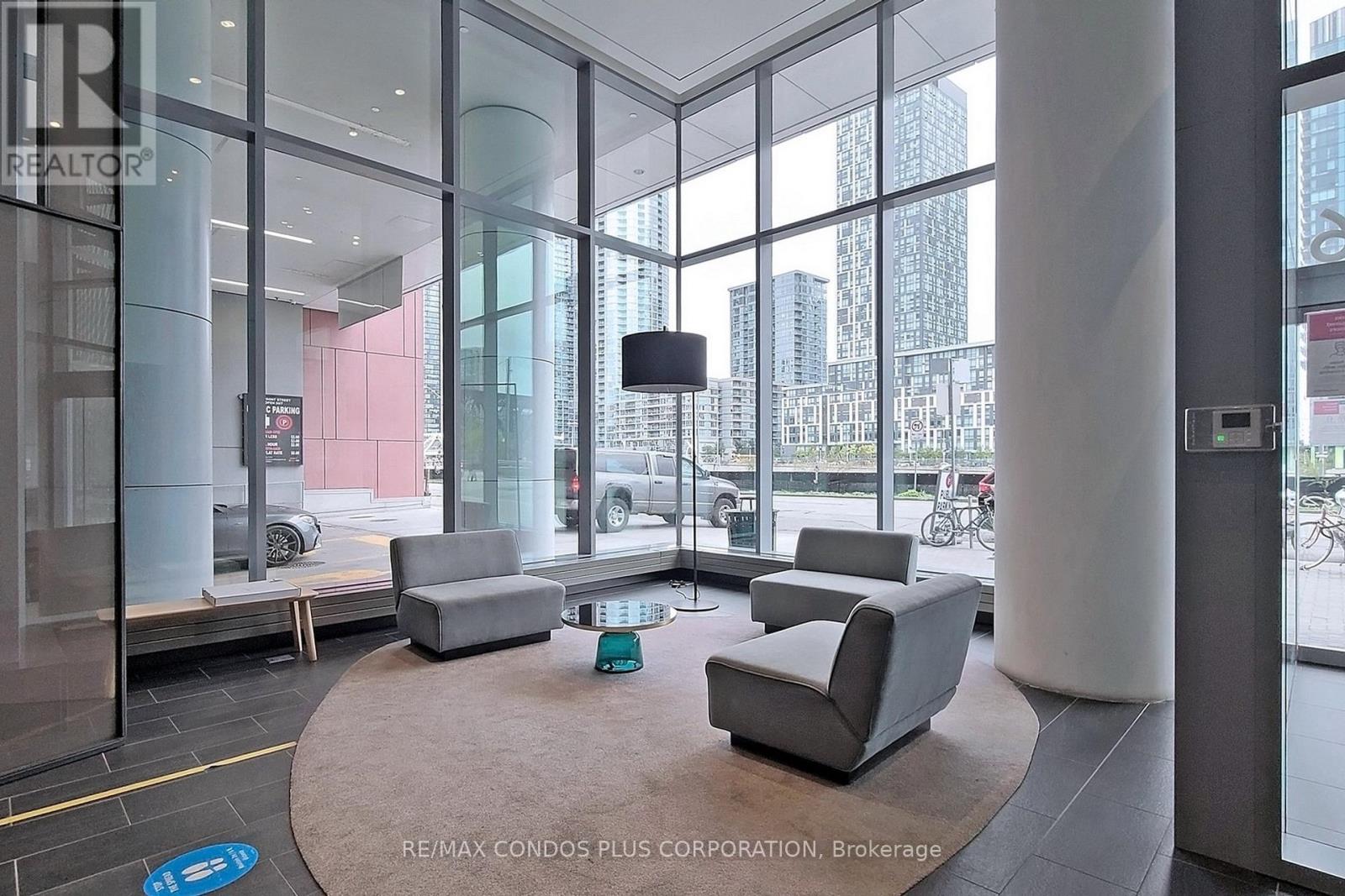 425 - 576 Front Street W, Toronto, Ontario  M5V 0P8 - Photo 6 - C12990508