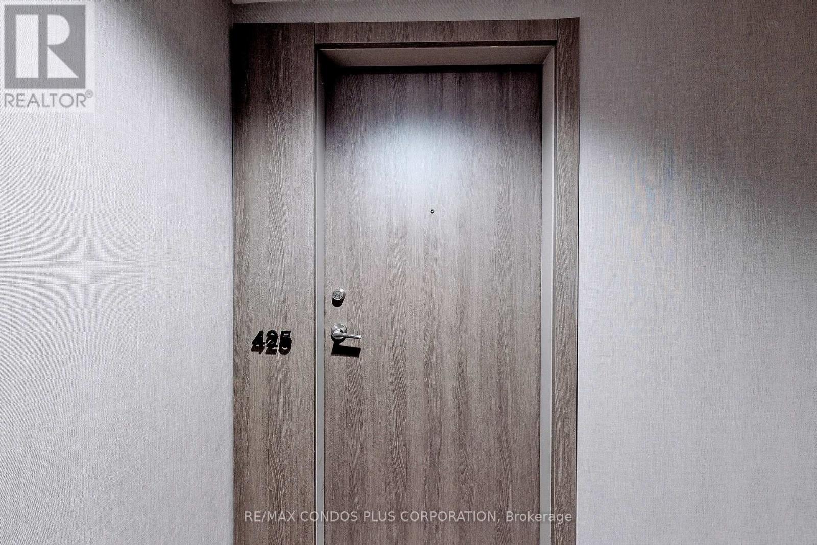 425 - 576 Front Street W, Toronto, Ontario  M5V 0P8 - Photo 9 - C12990508